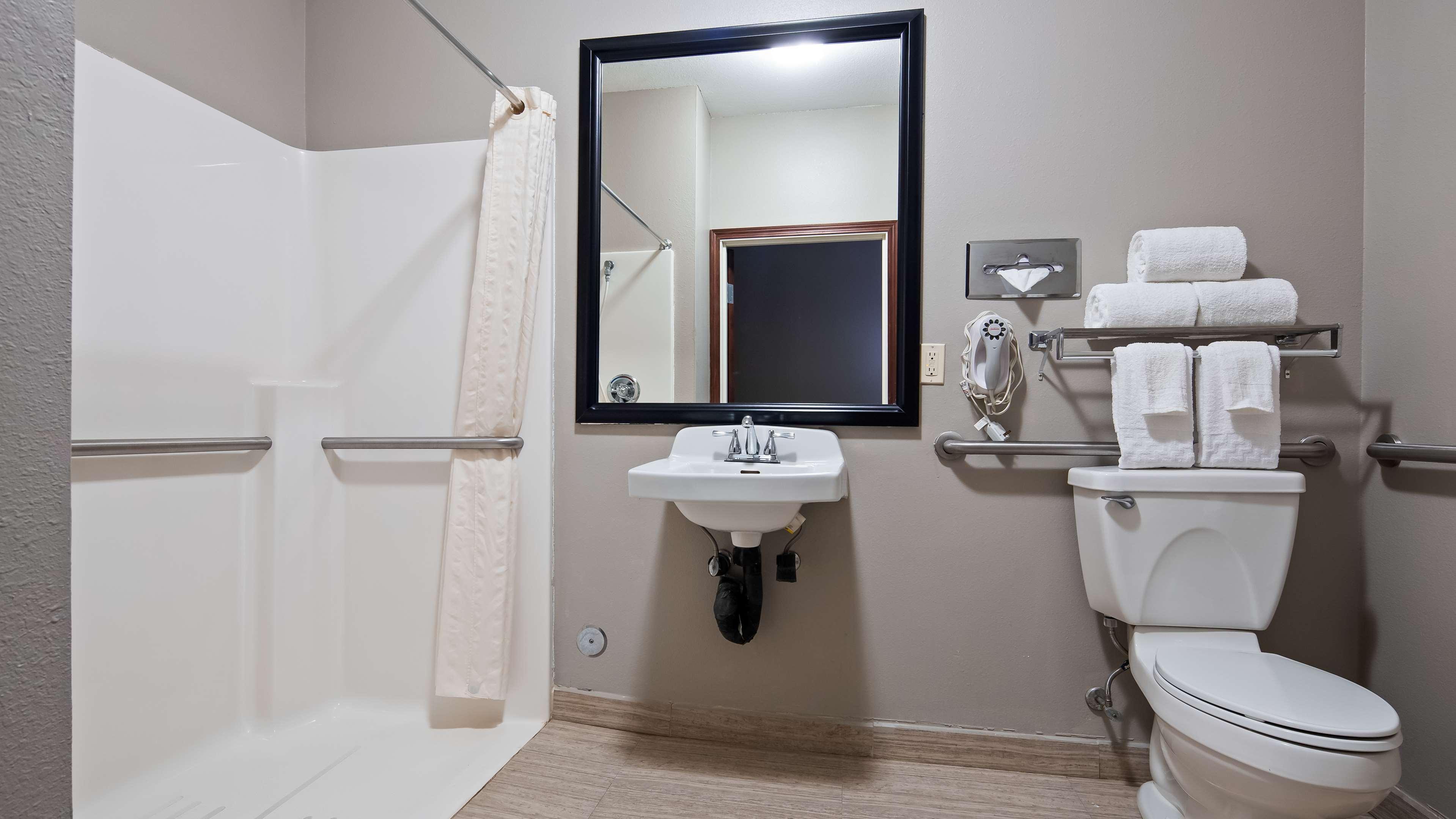 Best Western Geneseo Inn Εξωτερικό φωτογραφία